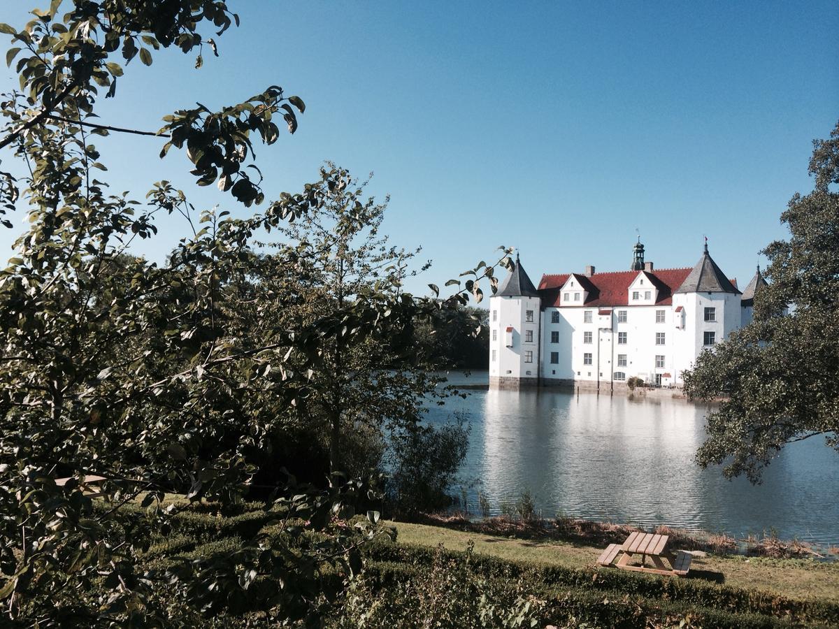 Ostsee-Strandhaus-Holnis Hotel Glücksburg Buitenkant foto